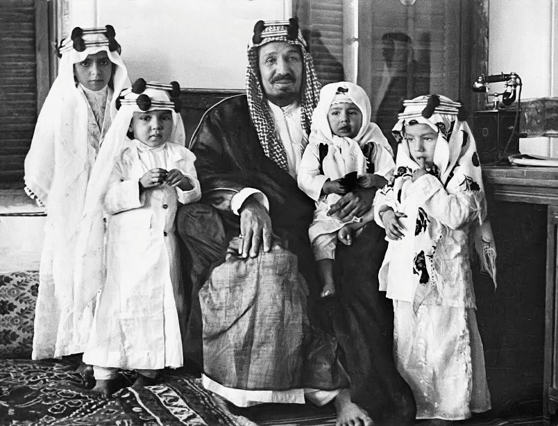 صورة الملك عبدالعزيز بن عبد الرحمن بن فيصل آل سعود Abdulaziz bin Abdul Rahman ibn king saudi arabia